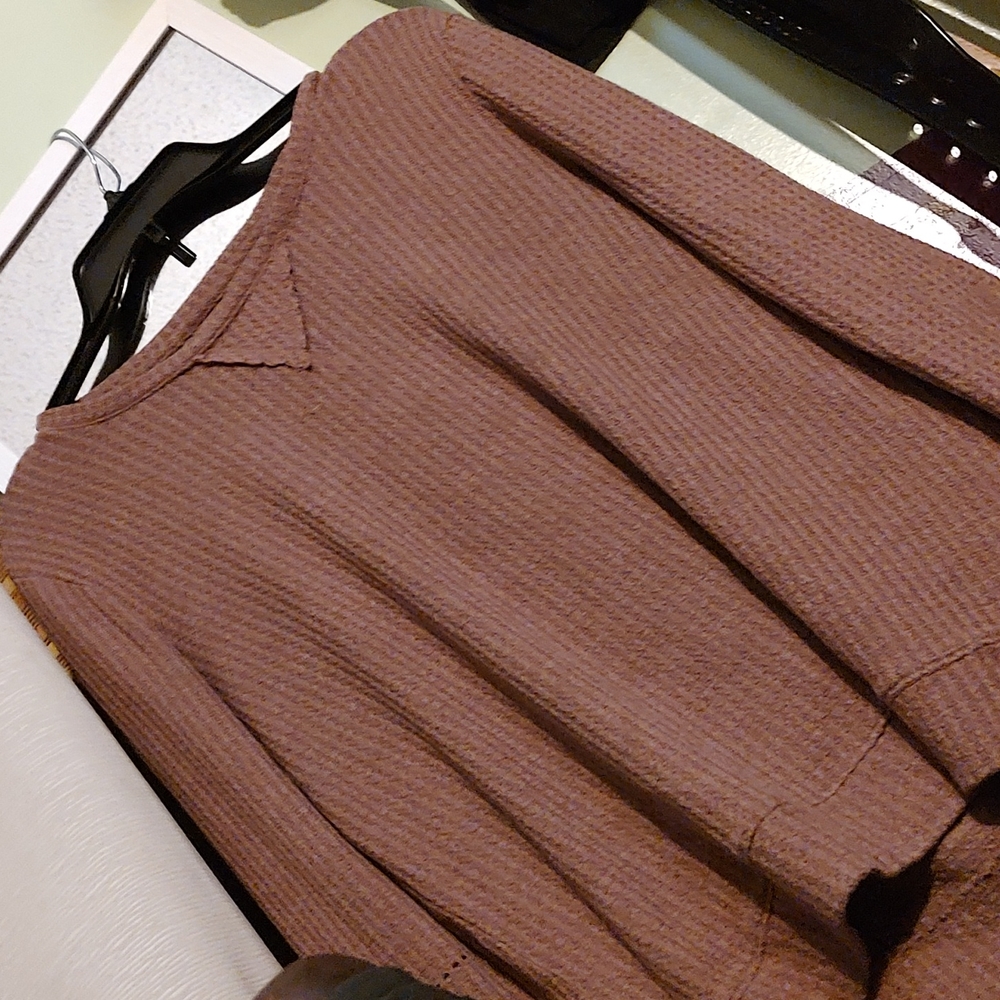 long sleeve top